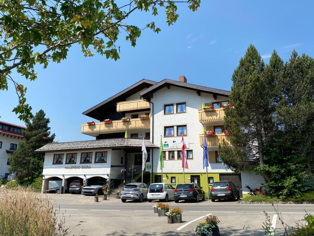 Hotel Alpensonne Рицлерн Екстериор снимка