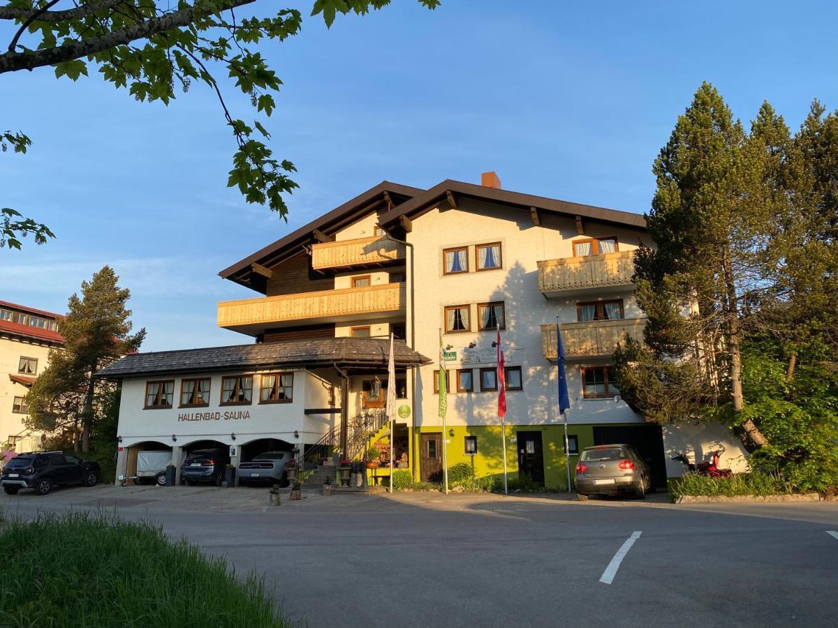 Hotel Alpensonne Рицлерн Екстериор снимка